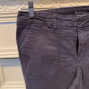 975 - Old Navy Pixie Mid Rise Gray Denim